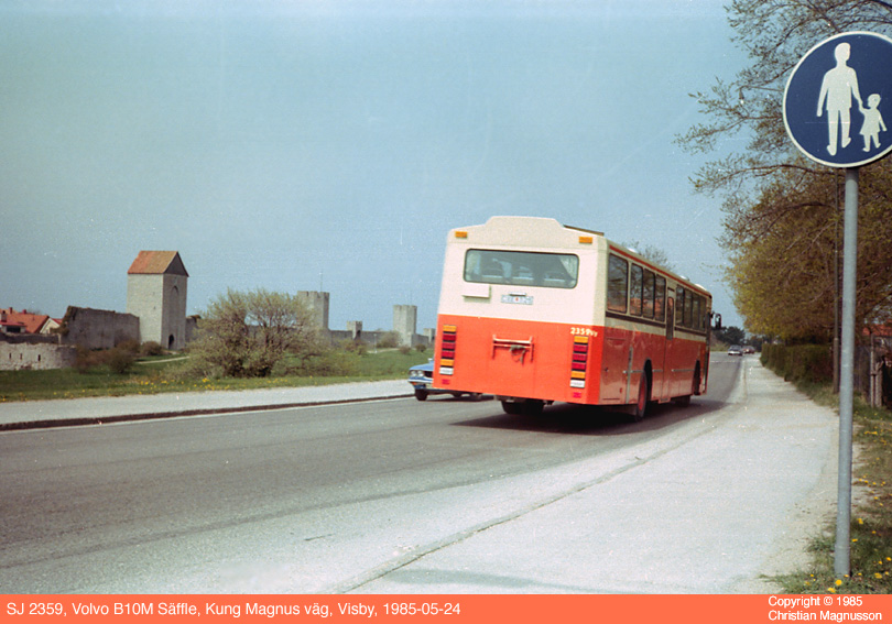 sj2359_19850524.jpg - Den här måste ha varit alldeles ny, för den är en 85:a. Dessutom ser den ju väldigt blank och fin ut.